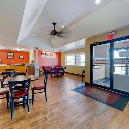 Econo Lodge Pryor Creek Exterior foto