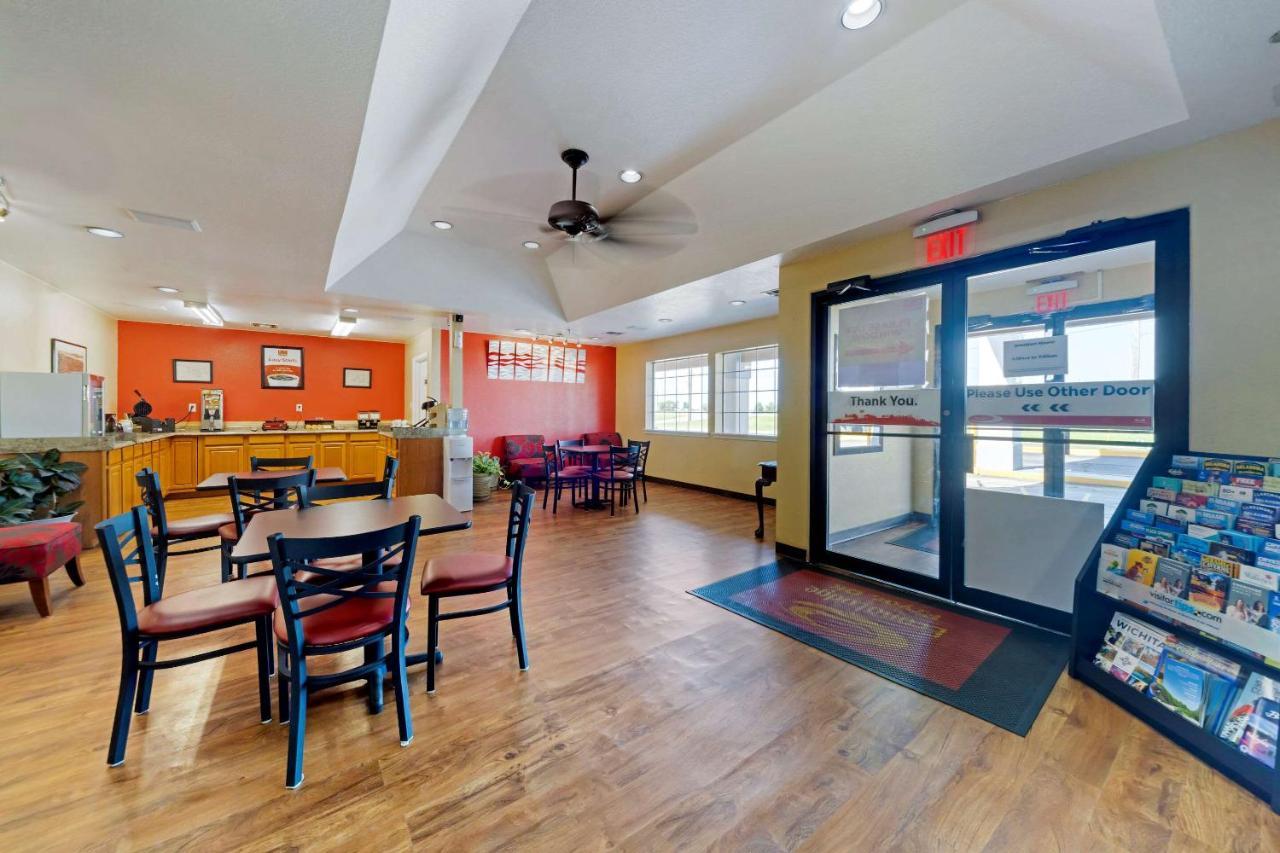 Econo Lodge Pryor Creek Exterior foto