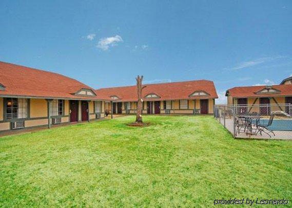 Econo Lodge Pryor Creek Exterior foto